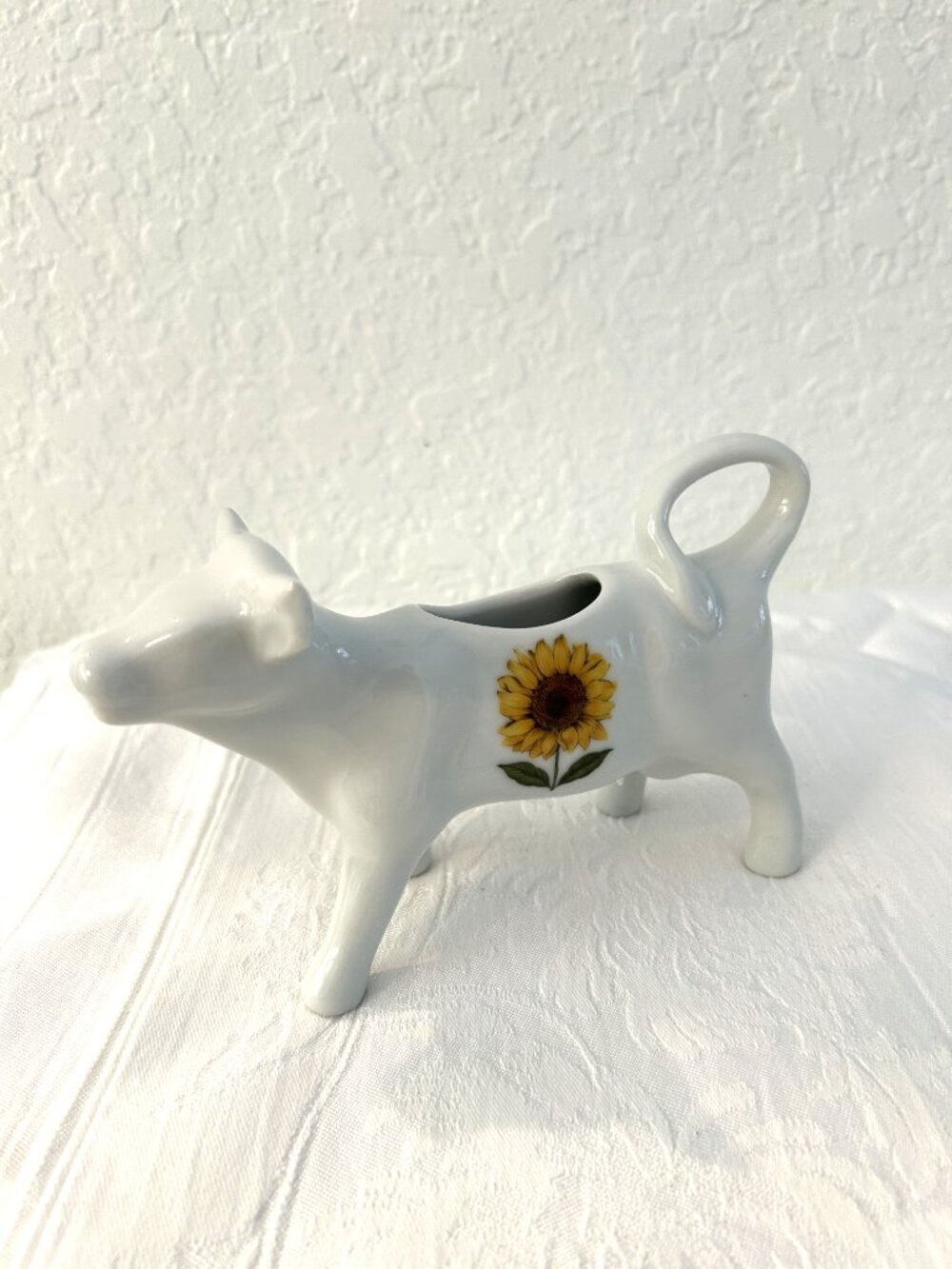 Cordon Bleu Sunflower Bovine Creamer